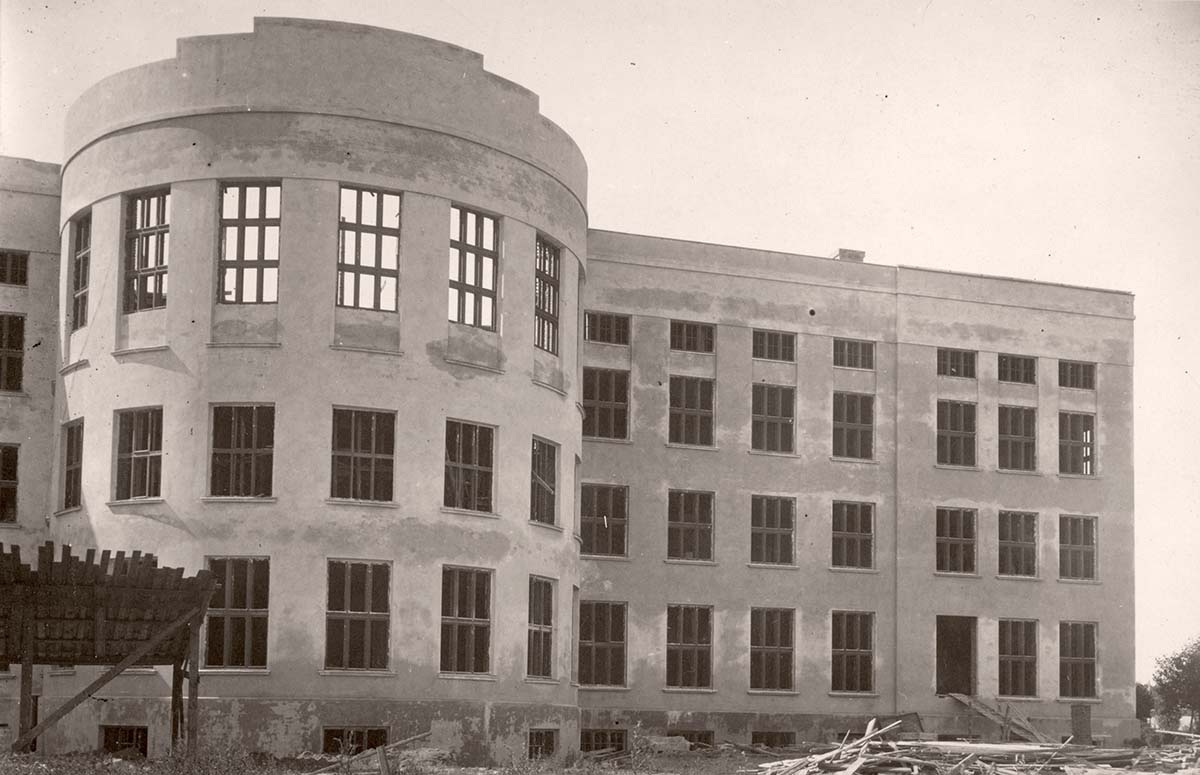 Vilnius. University Stefan Batory - Construction of the building of the Medical Faculty, 1929